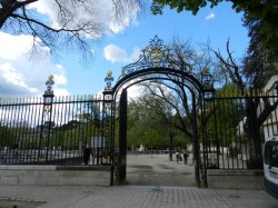 Grilles – Jardins de la Fontaine – Nîmes Grilles – Jardins de la Fontaine – Nîmes