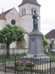 Monument aux morts de 14-18 – Chissey-sur-Loue