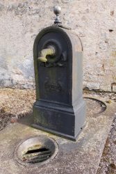 Borne-fontaine – Bréchainville