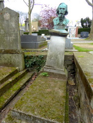 Sépulture d’Edmé Charles Chabert – Cimetière du Père Lachaise – Paris (75020) Sépulture d’Edmé Charles Chabert – Cimetière du Père Lachaise – Paris (75020)