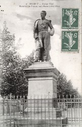 Monument au maréchal Niel – Allée Niel – Muret (fondu et remplacé par de la pierre) Monument au maréchal Niel – Allée Niel – Muret (fondu et remplacé par de la pierre)
