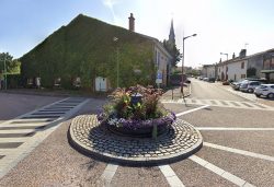 Borne-fontaine – Rue Saint-Arnoult – Dogneville Borne-fontaine – Rue Saint-Arnoult – Dogneville